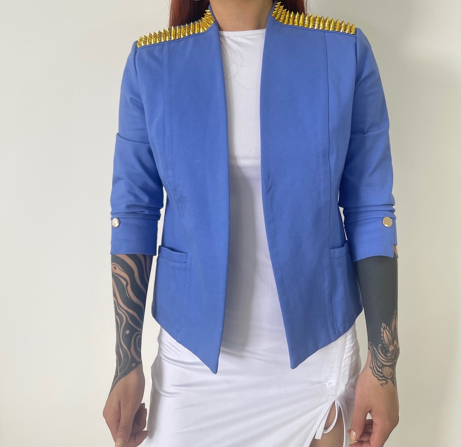 Blazer statement taches
