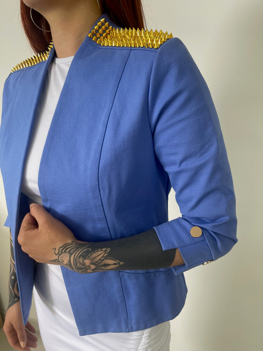 Blazer statement taches