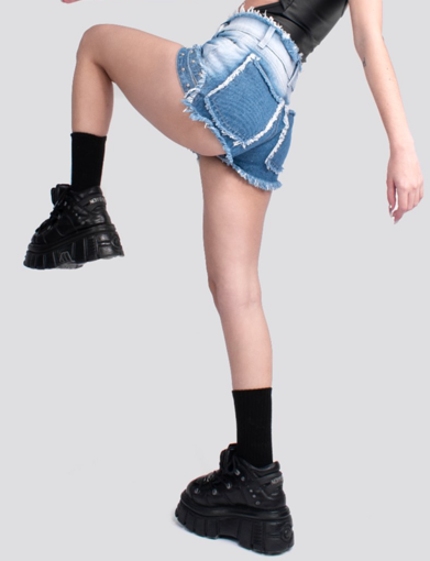 Short taches