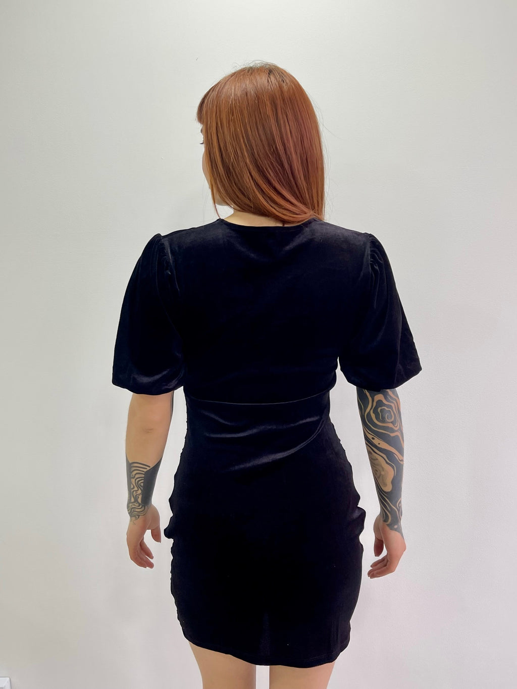Vestido velvet resortado