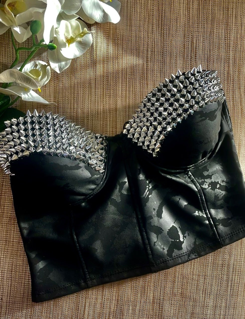 Corset Taches